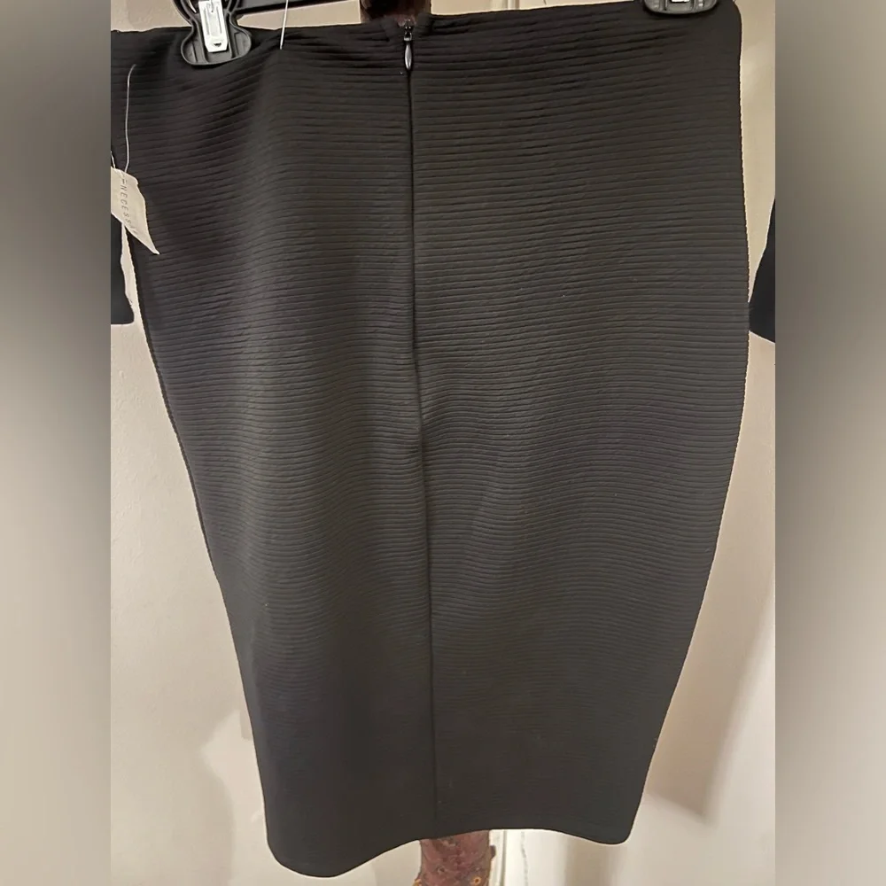 2 pieces top & skirt set - Picture 2 of 3